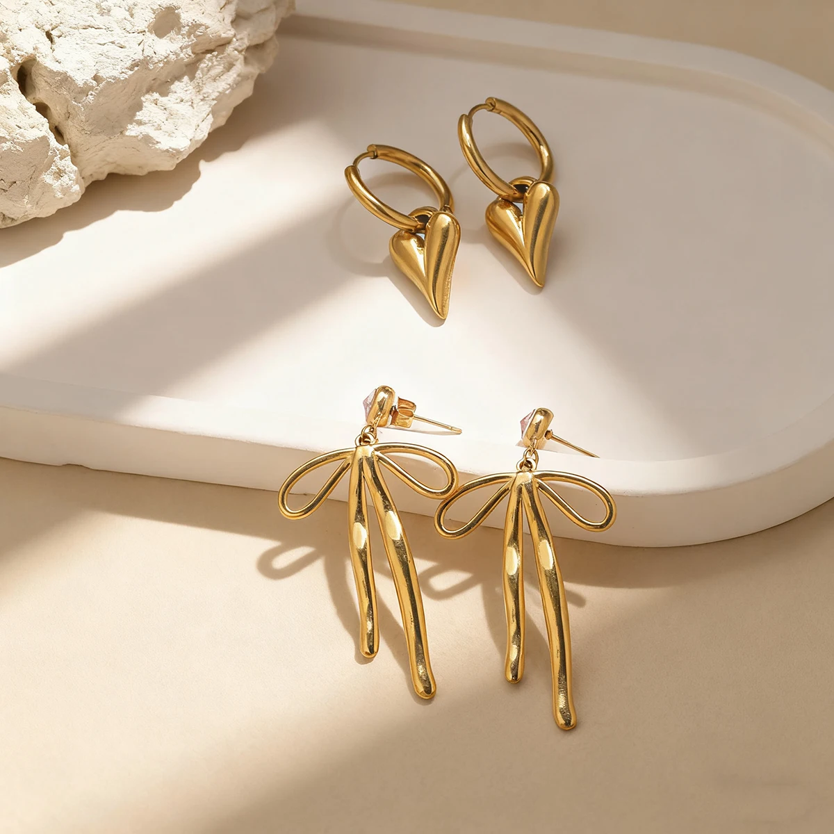 

SOVOB Sweet Romantic Style Bow Heart Pendant Earrings Holiday Fashion Cute Accessories Gifts Gold-Plated Stainless Steel Jewelry