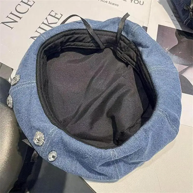Gewaschene Denim-Achteckkappen in Unifarben mit Schleifendekoration, Damen-Baskenmützen für den Alltag, mit Strasssteinen verzierte Künstlermütze – Detail 7