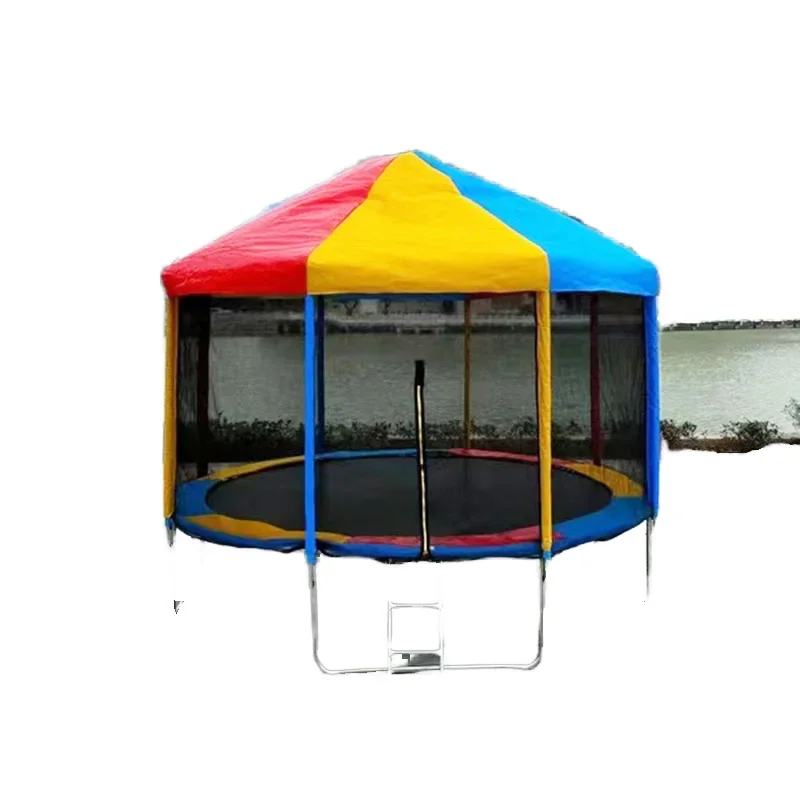 outdoor Round Trampoline Kids Play Jumping Bed With Ladders with safety enclosure net