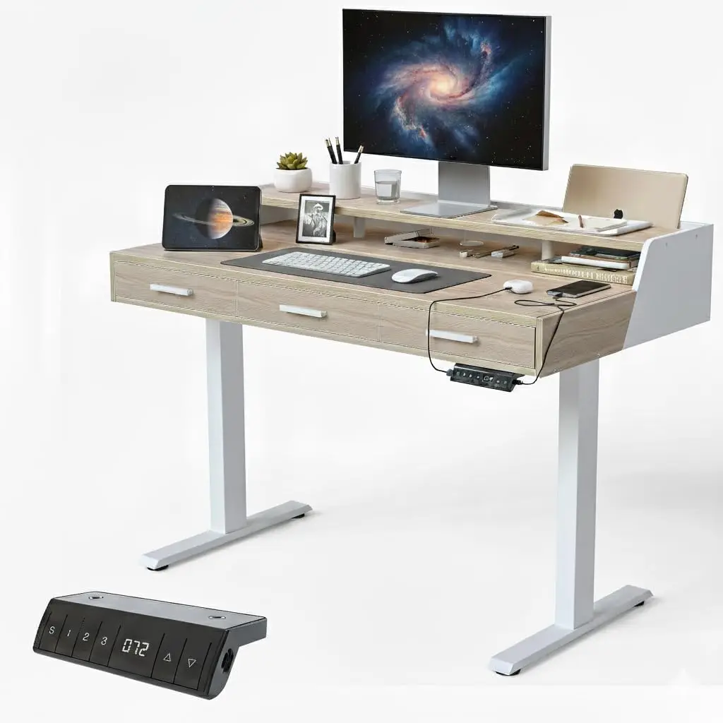 

Регулируемый по высоте стол-трансформер 48x26 дюймов с 3 ящиками и полкой для монитора, электрический рабочий стол из светлого ореха