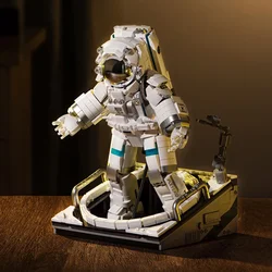 Astronaut Assembly Building Blocks Educational Toys Space Walk Aviation Model Trendy Play Desktop Ornaments Birthday Gift