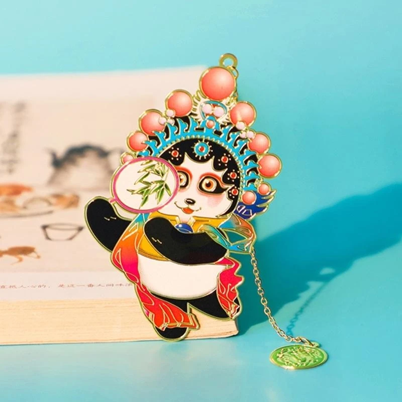 Hollow Out Bookmarksメタルブックマークとチェーンパンダのブックマークを読者向け