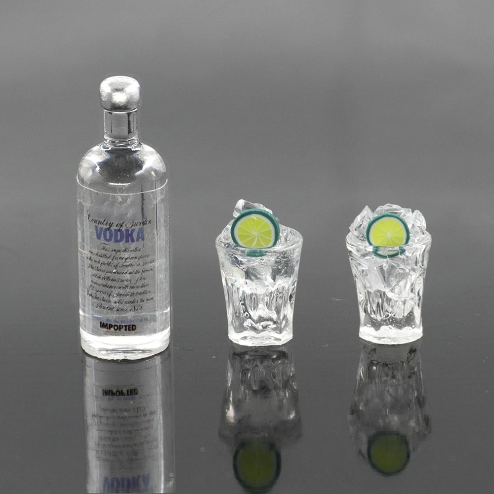 RC Car Accessories Decoration Mini Vodka Bottle Wine Glass Set for 1/10 Rock Crawler Axial SCX10 TAMIYA C01 RC4WD D90 TF2 TRX4