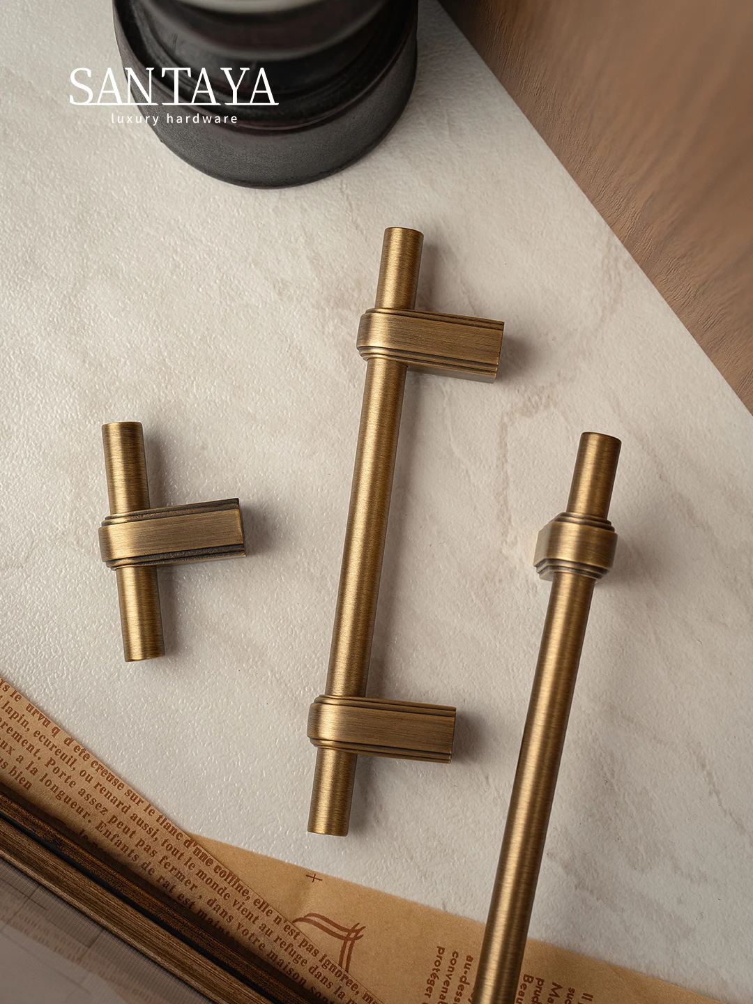 Santaya มือจับตู้ครัวทองเหลืองขัดเงาแบบโบราณ มือจับลิ้นชักตู้เสื้อผ้าห้องนอน มือจับเฟอร์นิเจอร์แบบยาวรูปตัว T