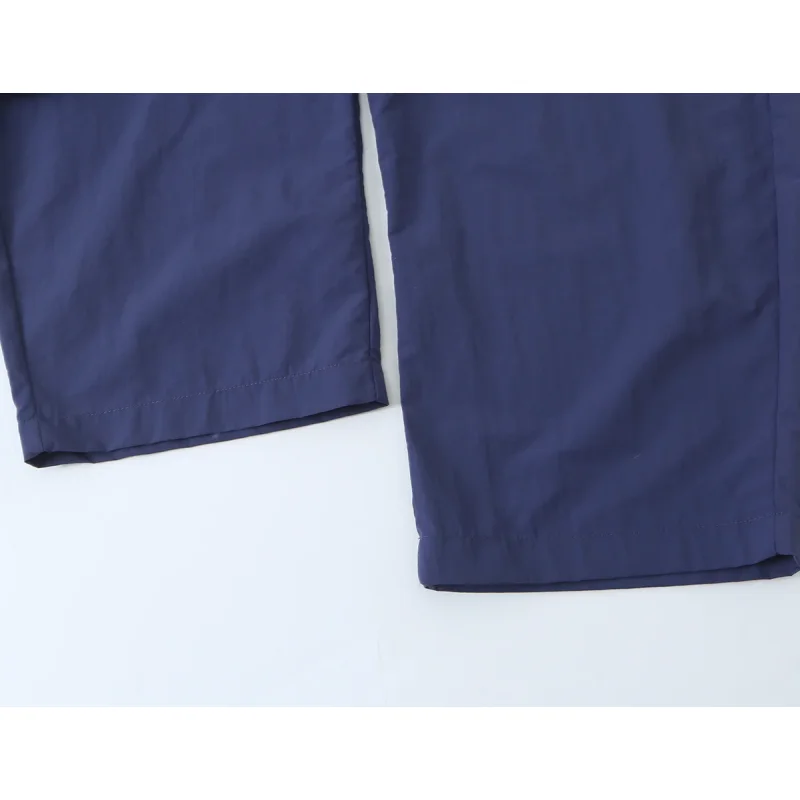 2026 Neue Revers-Reißverschluss-Cropped-Jacke & Elastische Weitbein-Hose Damen Zweiteiler Tech-Stoff Lässiger Passender Trainingsanzug – Detail 10
