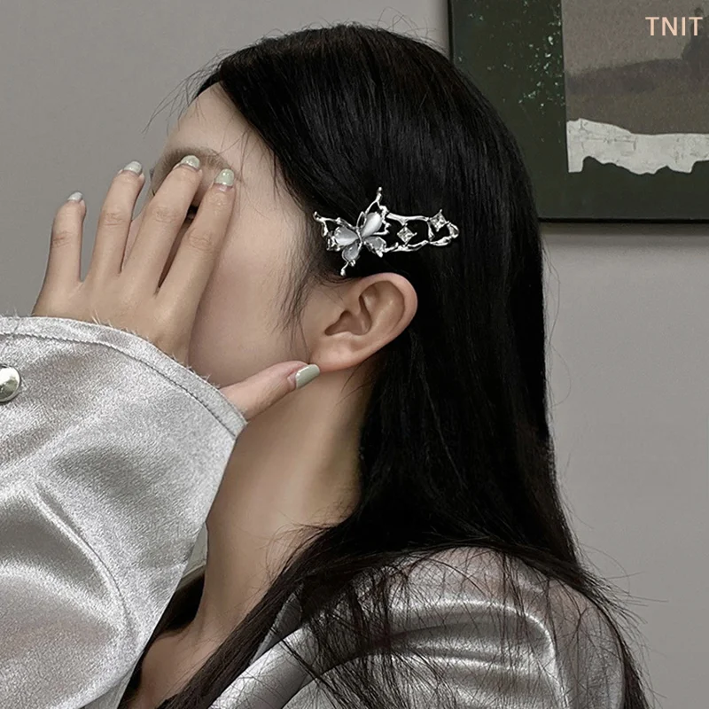

[J] Y2K Irregular Liquid Metal Hairpin Butterfly Zircon Hair Clips Girl Fashion Silver Bang Clip For Women Hair Accessories