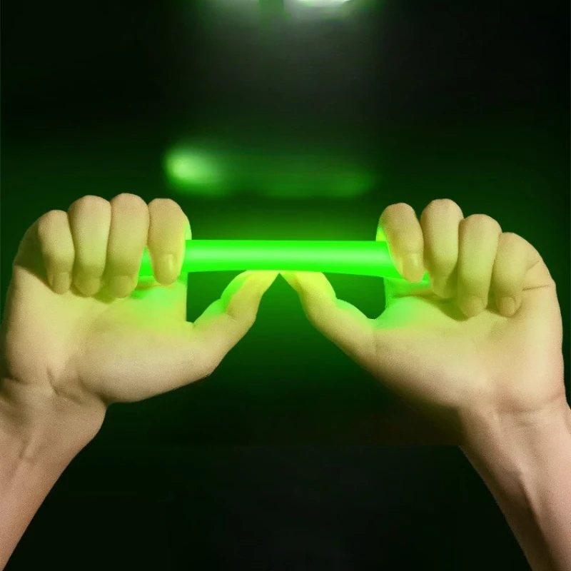 

Emergency glow sticks, tactical outdoor military lighting, rescue equipment luminous light, marked expedition first aid