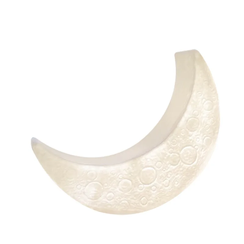 Internet celebrity crescent recliner light luxury courtyard living room atmosphere bedroom moon chair