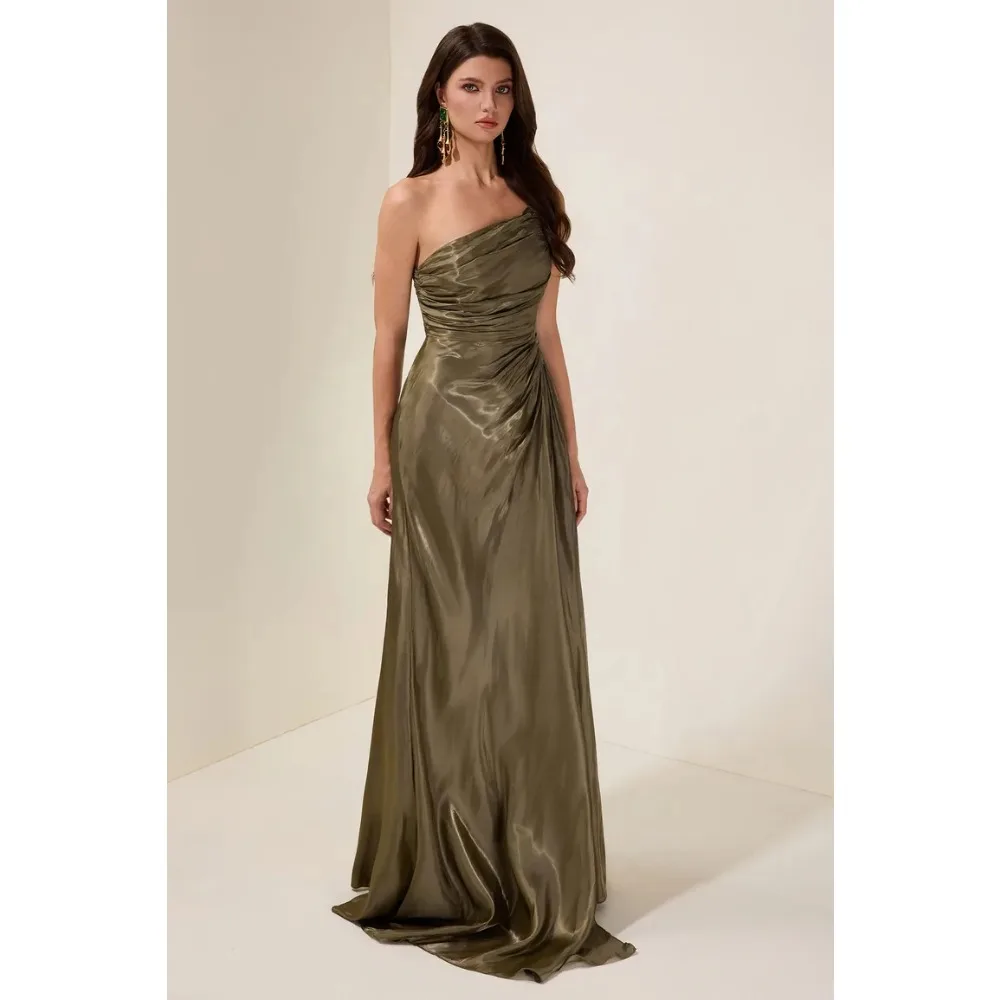 

Customized Solid Evening Dresses Pleated Luxury Party Dress Skew Collar Ruched Fashion Prom Gowns for Women 2026 Bespoke