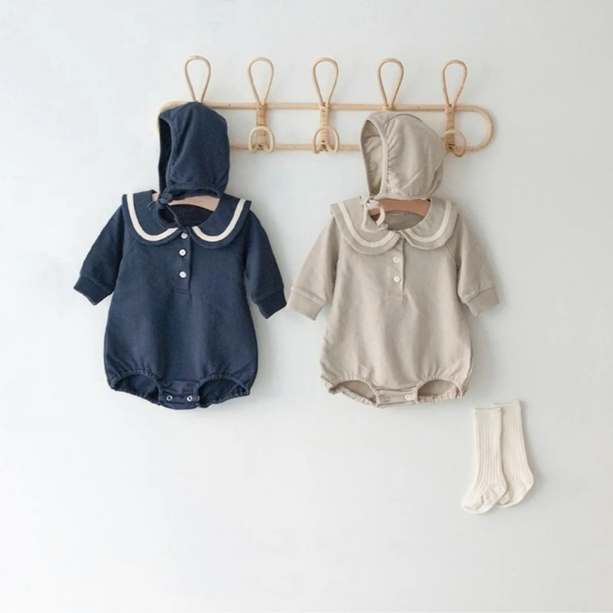 

2025 Autumn New Baby Long Sleeve Large Lapel Bodysuit +hat Infant Boy Girl Solid Casual Jumpsuit Cotton Newborn Clothes 0-24M