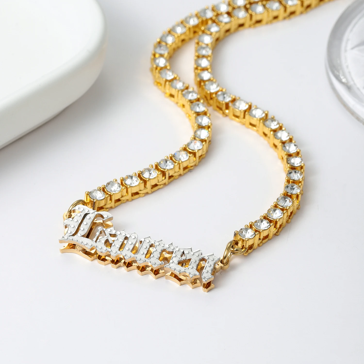 Qitian Personalized Custom Nameplate Necklace Gold Charm Diamond Chain Popular Jewelry Necklaces For Women Mother's Day Gift