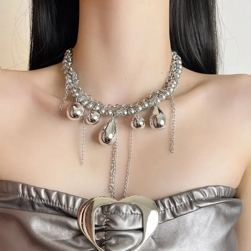 

Light luxury high-end fringed chain wrapped around gray pearl water drop necklace female