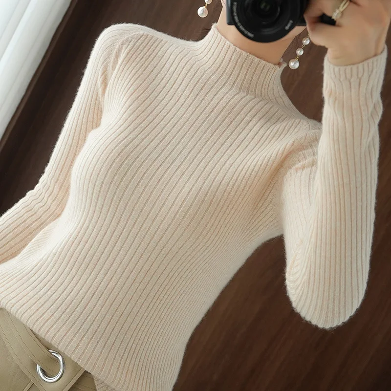 

Half High Neck Knitted Sweater with Inner Pullover Slim Fit Solid Color and Built-in Collar Sweater