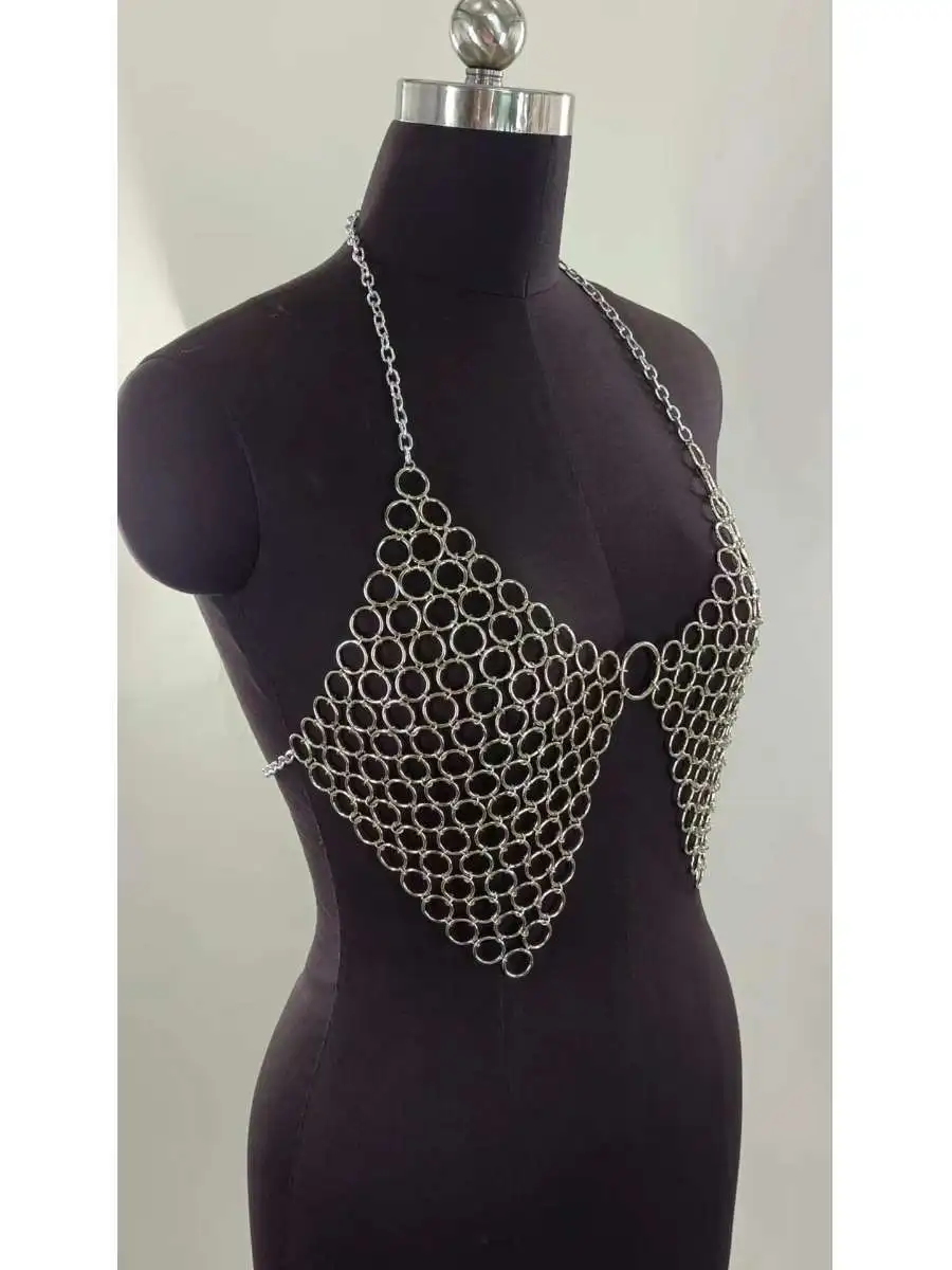 Sexy Personality Small round Ring Interlocking Hanging Neck Wrap Backless Small Vest Body Chain Women's Summer Fashion Top