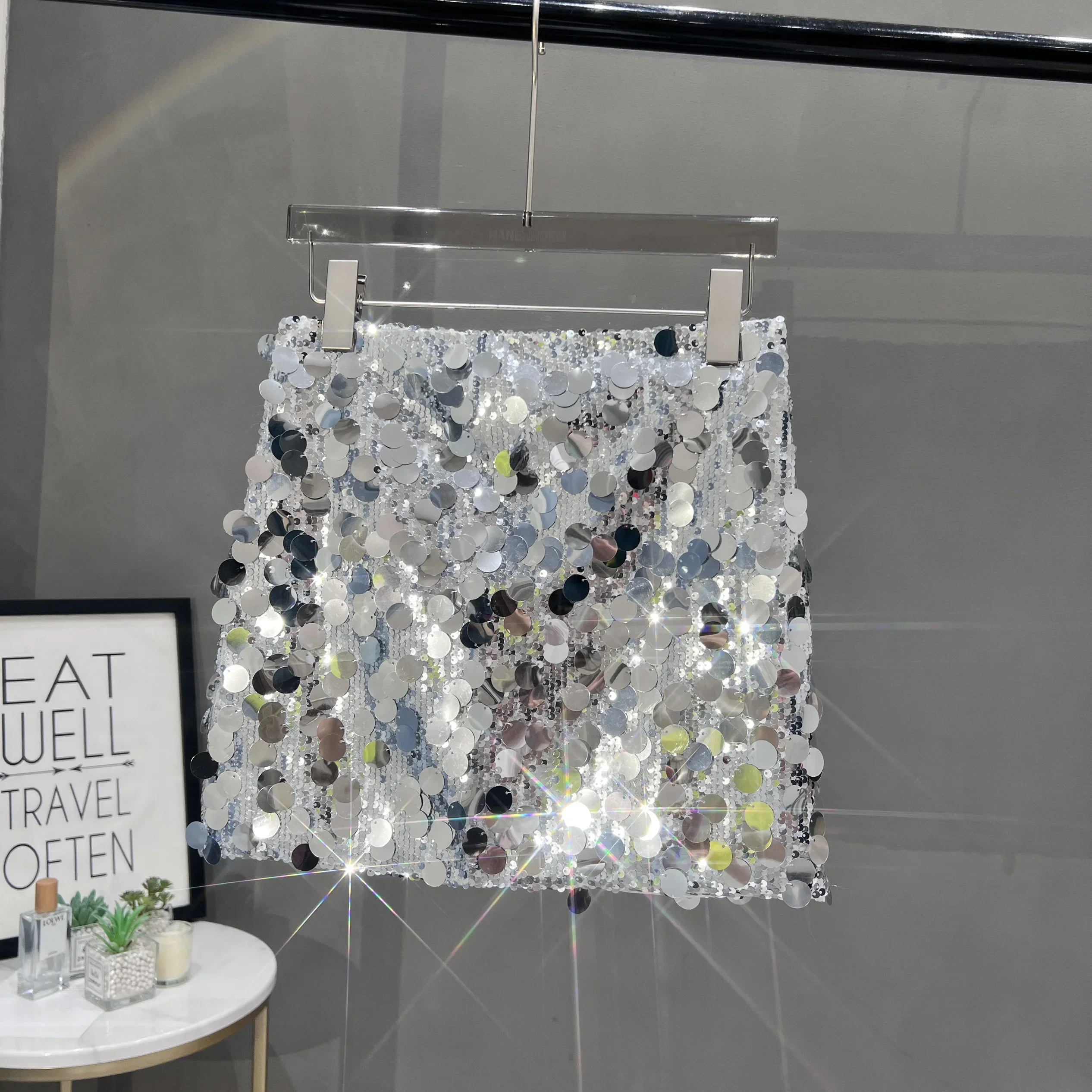 Moda versión coreana de ropa privada brillante Falda corta de verano con lentejuelas para mujer fiesta de Festival de Música delgada y delgada