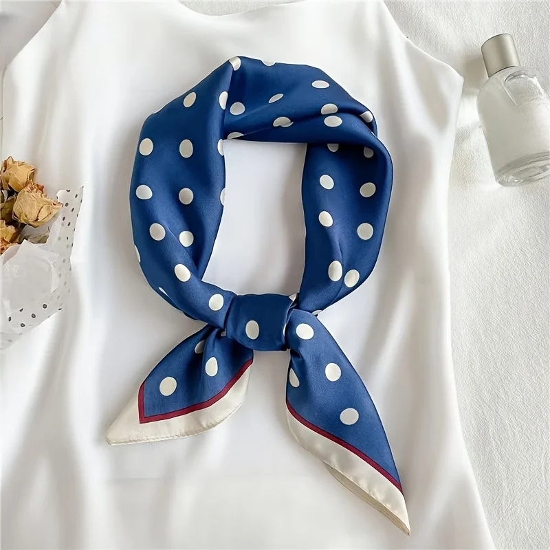 New Women's Printed 70 Satin Square Bandana Scarf, Fashionable Versatile Neck Gaiter with Soft Smooth Feel for Hair Tie Head Wrap Windproof Sunscreen Accessory