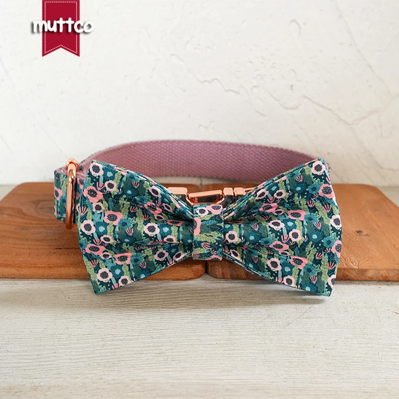 MUTTCO it is a dog collar with a vintage print JUNGLE VIOLET that shows off a unique style UDC178