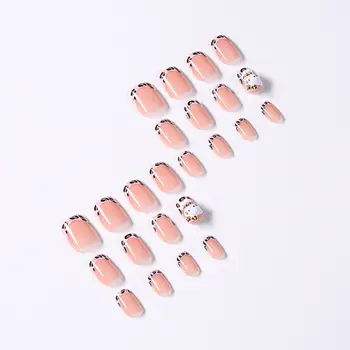 24片/盒 豹紋法式3D Hello Kitty 貼片美甲 短方形美甲 裸粉色假指甲 可愛法式美甲裝飾 8 最佳銷售 Hello Kitty 假指甲 - №4