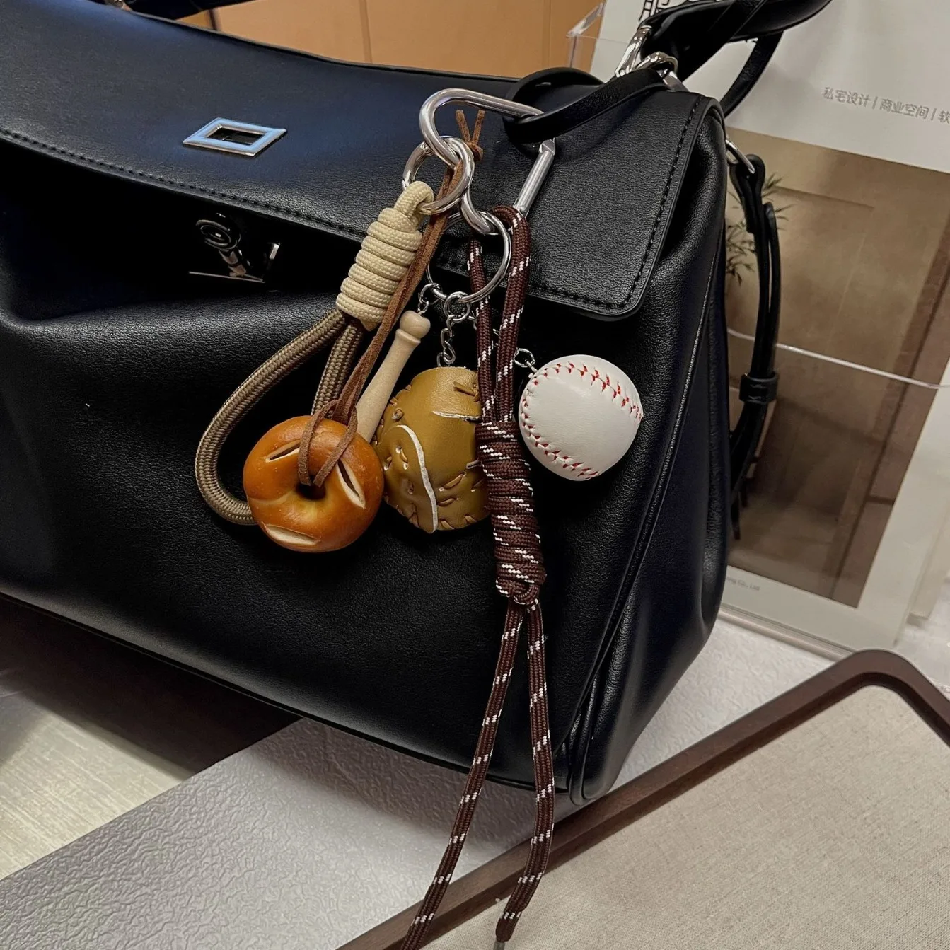 

New PU Leather Personalized Creative Baseball Couple Bag Pendant Bagel Tennis Car Key Pendant Climbing Rope