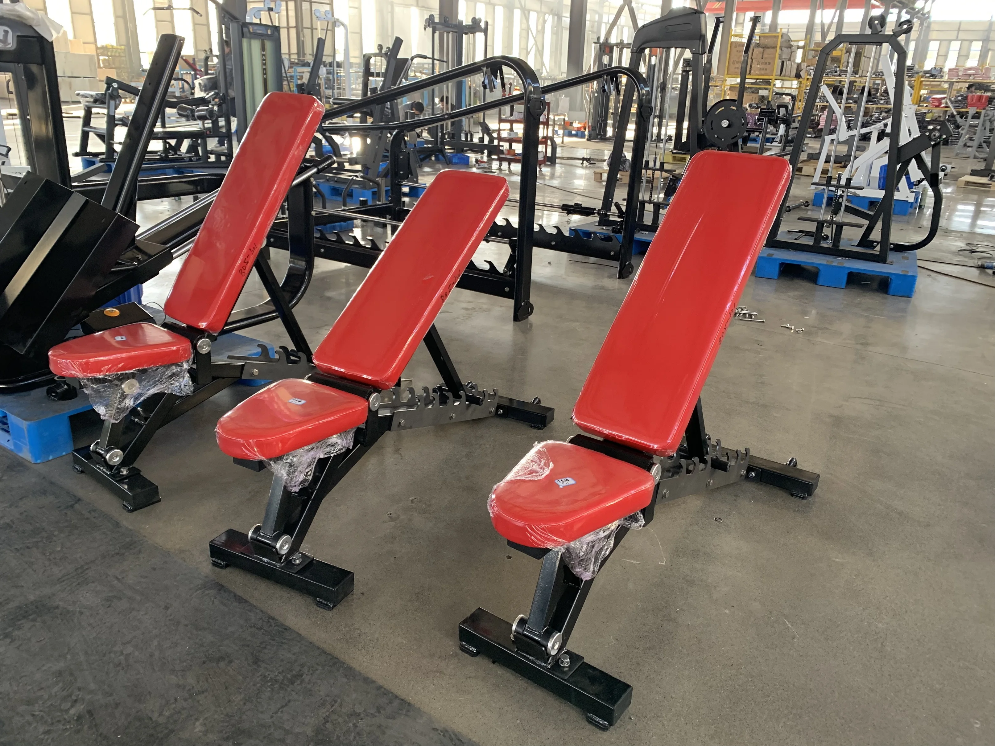 Professional Grade Gym Flat Bench Commercial Multi-Functional Adjustable Fitness Chair for Home Use Bench