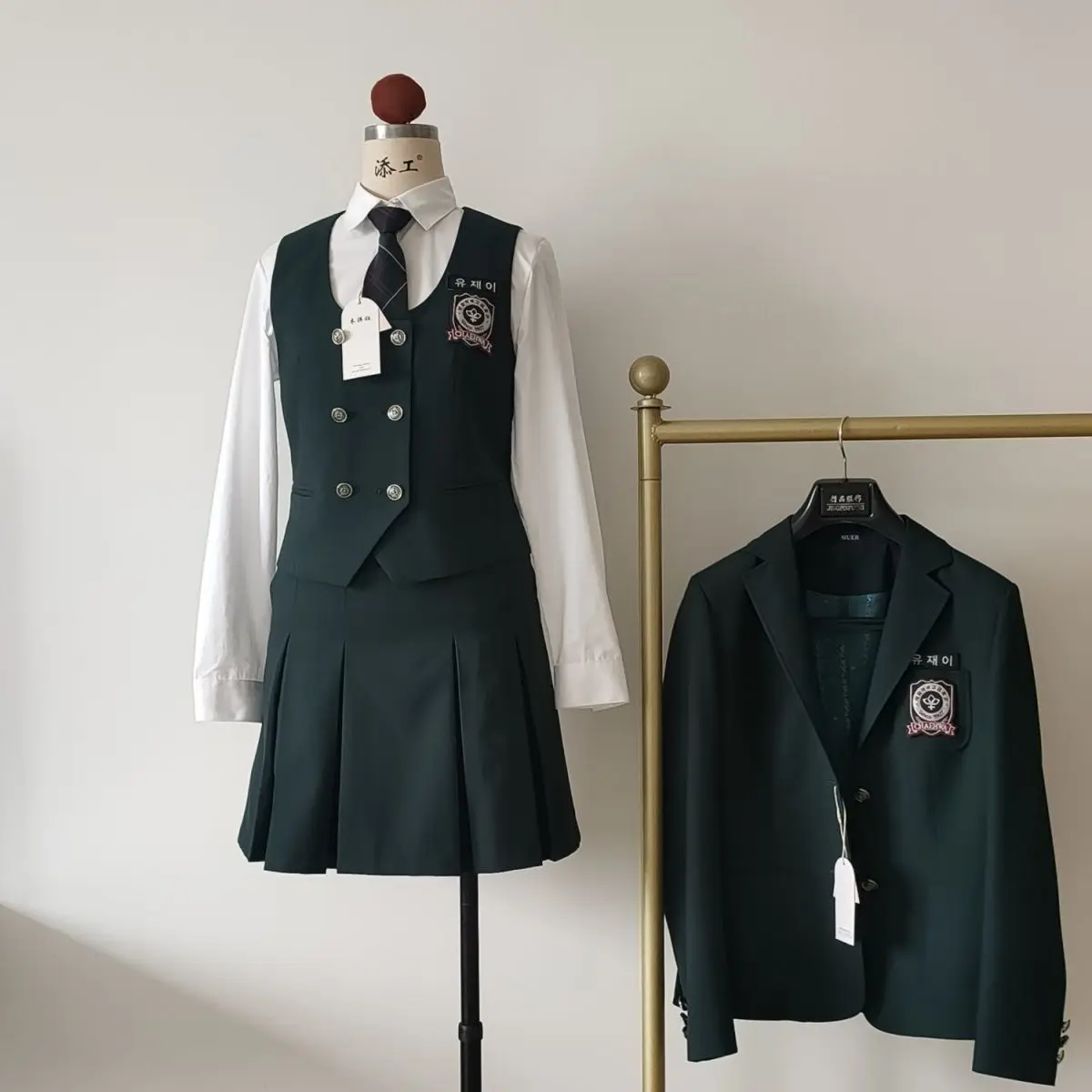 韓国ドラマフレンドリーなライバルリー リ・ヒレイ・チュン・スビン 学生服 キャンパススタイルドレス ダークグリーン学生服