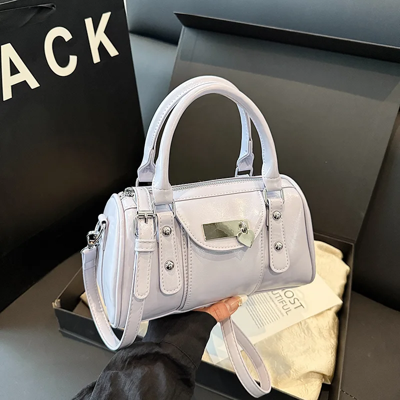 حقيبة وسادة صيفية لعام 2025، محفظة بمقبض علوي جديد للنساء، حقيبة كتف مرصعة، حقيبة يد بسيطة من اليوم إلى الليل، محكم #1