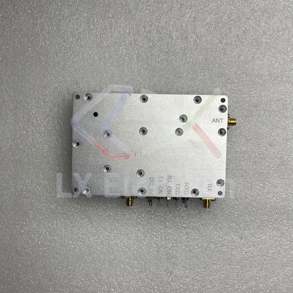 2W BLP27M810 RF Amplifier Module 5V DC 600-680MHz / 2.4-2.5GHz 2400MHz-2500MHz RF Power Amp  1pcs/Lot