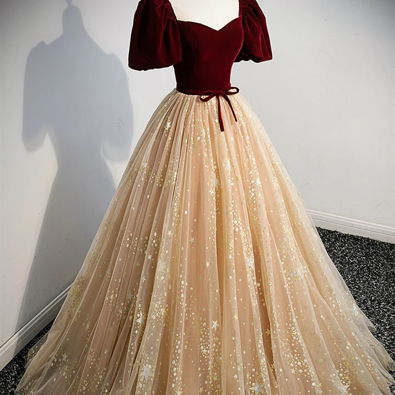 

Элегантное платье-баллон с высокой талией для женщин, модное, с коротким рукавом, для выступлений на концертах, вокальных экзаменов и других мероприятий.