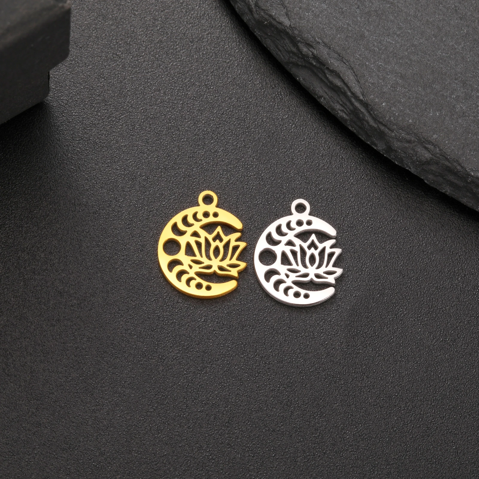 

Stainless Steel Cut Moon Phase Lotus Flower Pendant Gold Silver Color For Necklace Earrings Bracelets Jewelry DIY Accessories