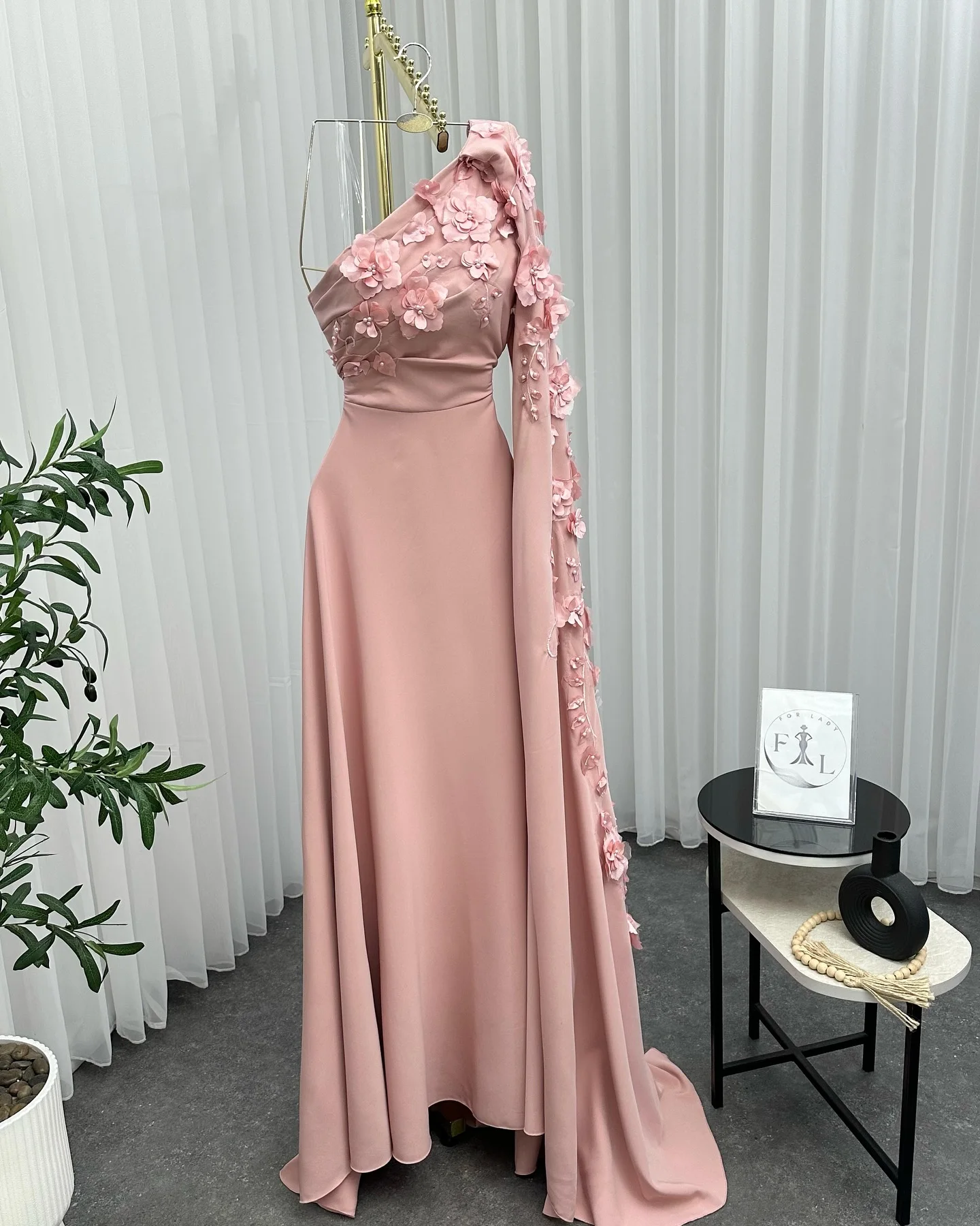 맞춤형 이브닝 드레스 저지 수제 꽃 구슬 장식 한 어깨 민소매 댄스 파티 드레스 클래식 Watteau Train Party Dresses