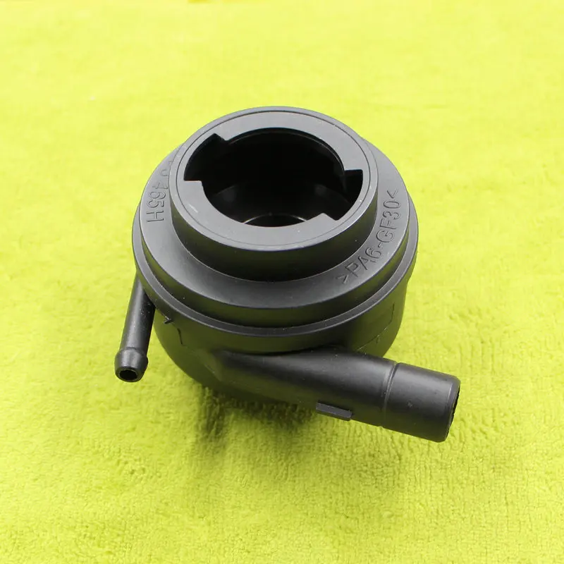 Apply to Jetta Crankcase oil outlet Oil cap base Filler seat 06A 103 465 H