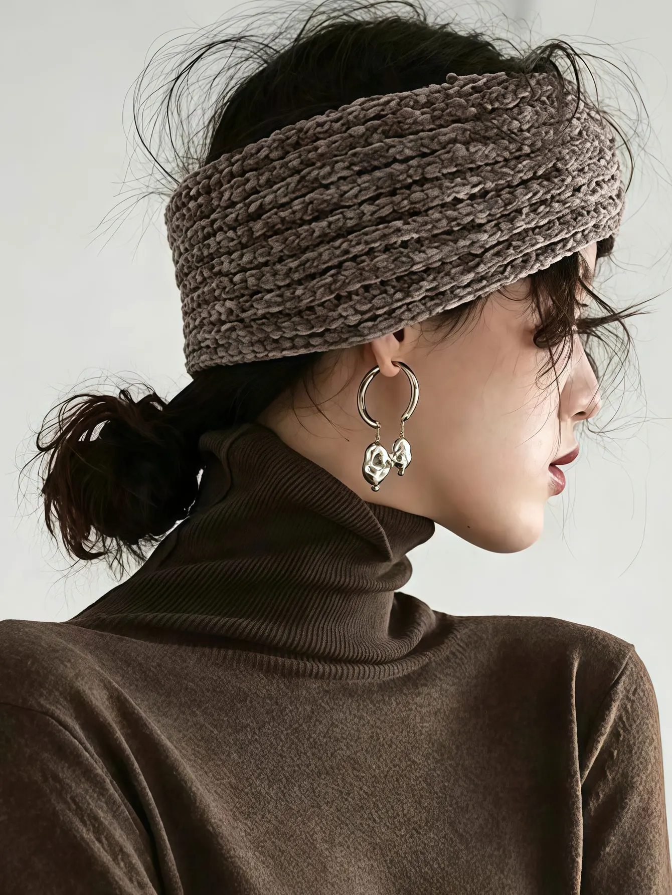 1PC  2026 Winter New Style Autumn Wool Crossed Women's Outfit-Comfy Wide Edge Headscarf for Cold Weather Protection