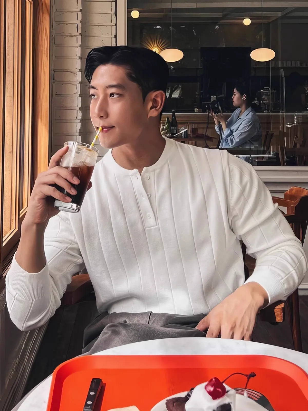 

Трикотажная мужская футболка с воротником Генри, ранняя осень, корейская футболка Sle, повседневная легкая футболка Maturi Base irt Texture Pat...