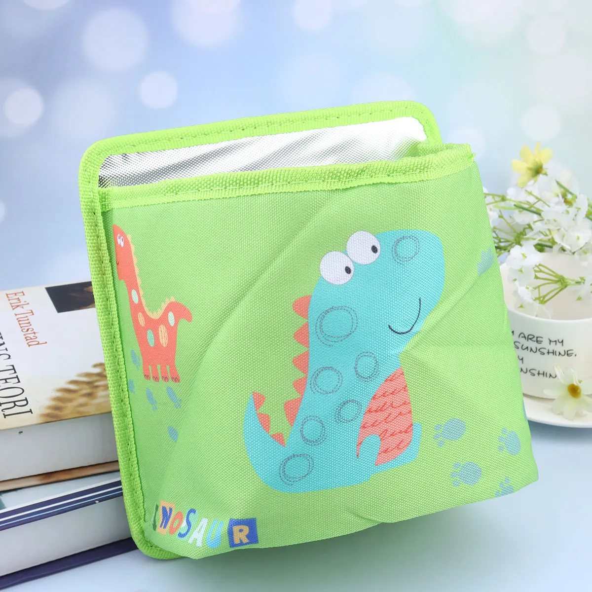 

Car Trash Container with Dinosaur Pattern Hanging Storage Box for Rear Seat Multifunctional Waste Organizer Compatible with Auto