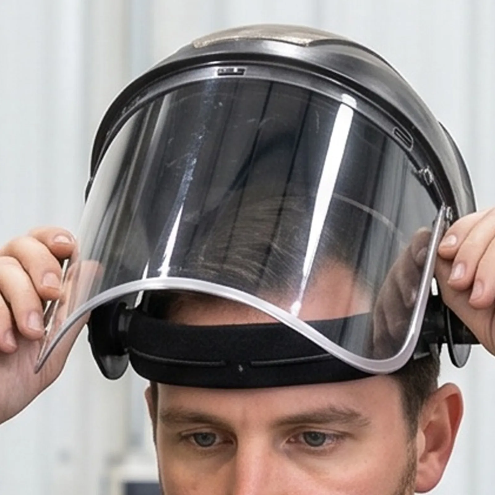 4Pcs Clear Face Shield Replacement Lens Welding Visor 15.5x8 Impact Resistant Safety Protective Window for Cutting