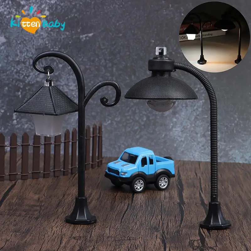 Christmas Mini Realistic Street Light Micro Post Lights Dollhouse Garden Yard LED Lamp Micro-Landscape Fairy Garden Accessories