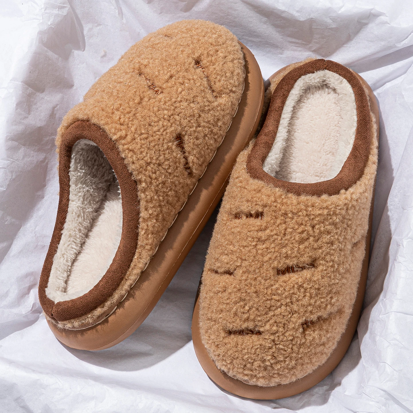 Thick Bottom Non Slip Winter Plush Warm Slippers Women Comfort Fuzzy Lined Indoor Home Eva Slippers for Woman Light Cotton Shoes