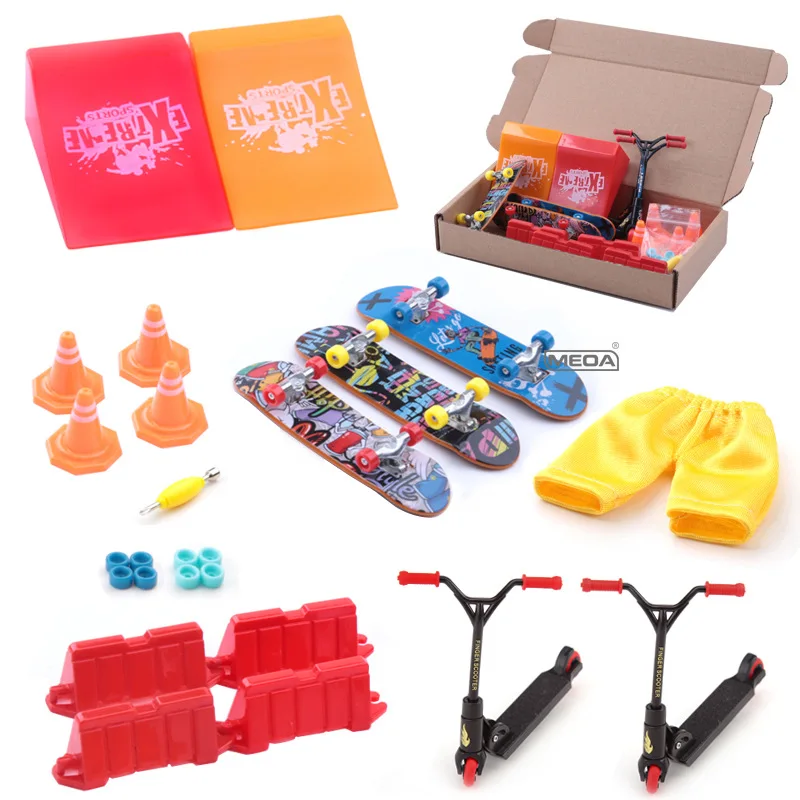 Finger Skateboard Sports Set Mini Scooter Shoes Pants Combination Mini Skateboard Ramp DIY Skatepark Kids Birthday Novelty Gift