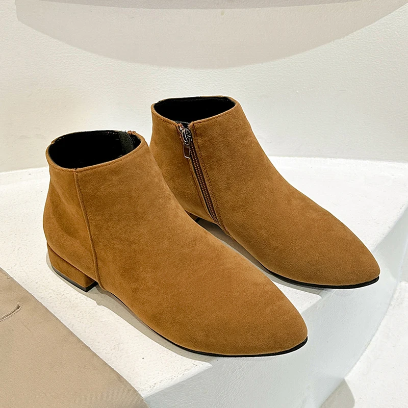 

Ankle Boots for Women Pointed Toe Low Heels Shoes Fashion Dress New Winter Boots 2025 Luxury Designer Chelsea Boots Para Mujer