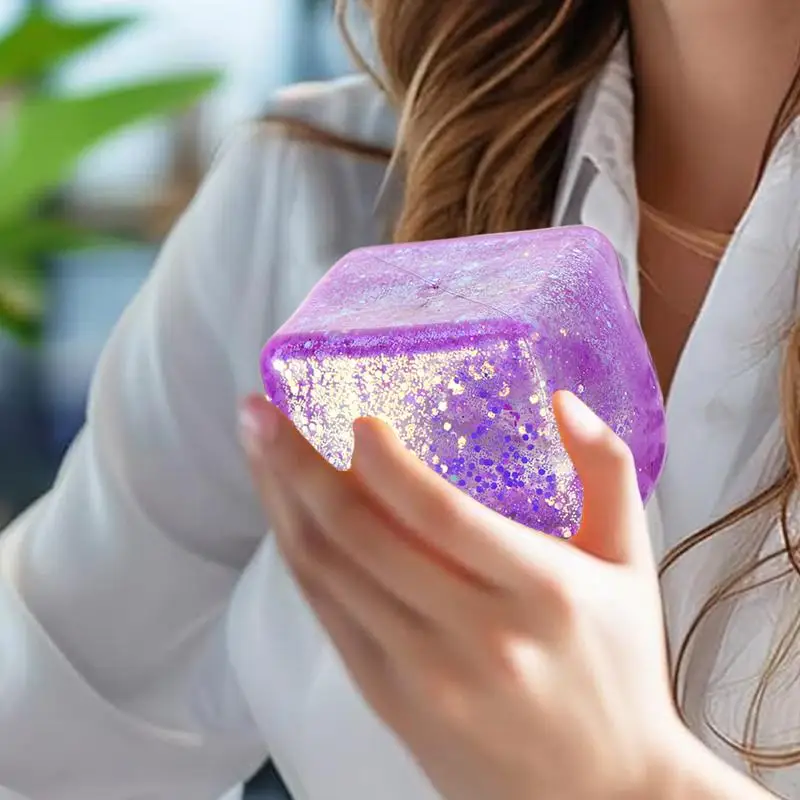 Cubo di malta Giocattolo da spremere antistress D ecompressione Piccoli cubetti di ghiaccio Antistress Rimbalzo lento Luce polare Blocco TPR da spremere colorato
