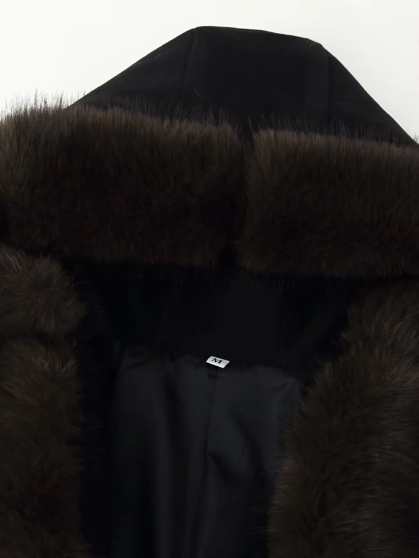 Abrigo de lana noble de estilo europeo y americano para mujer, chaqueta gruesa de cintura corta con cuello de piel para otoño e invierno