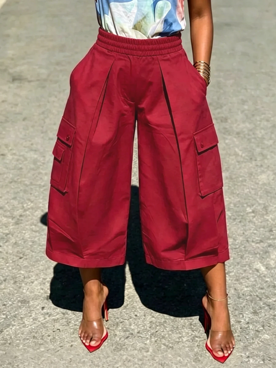 

Freeacy 2026 New Women's Casual Red Multi Pocket Cargo Cropped Pants High Waist Wide Leg Pleated Capri Pants Streetwear Bottom