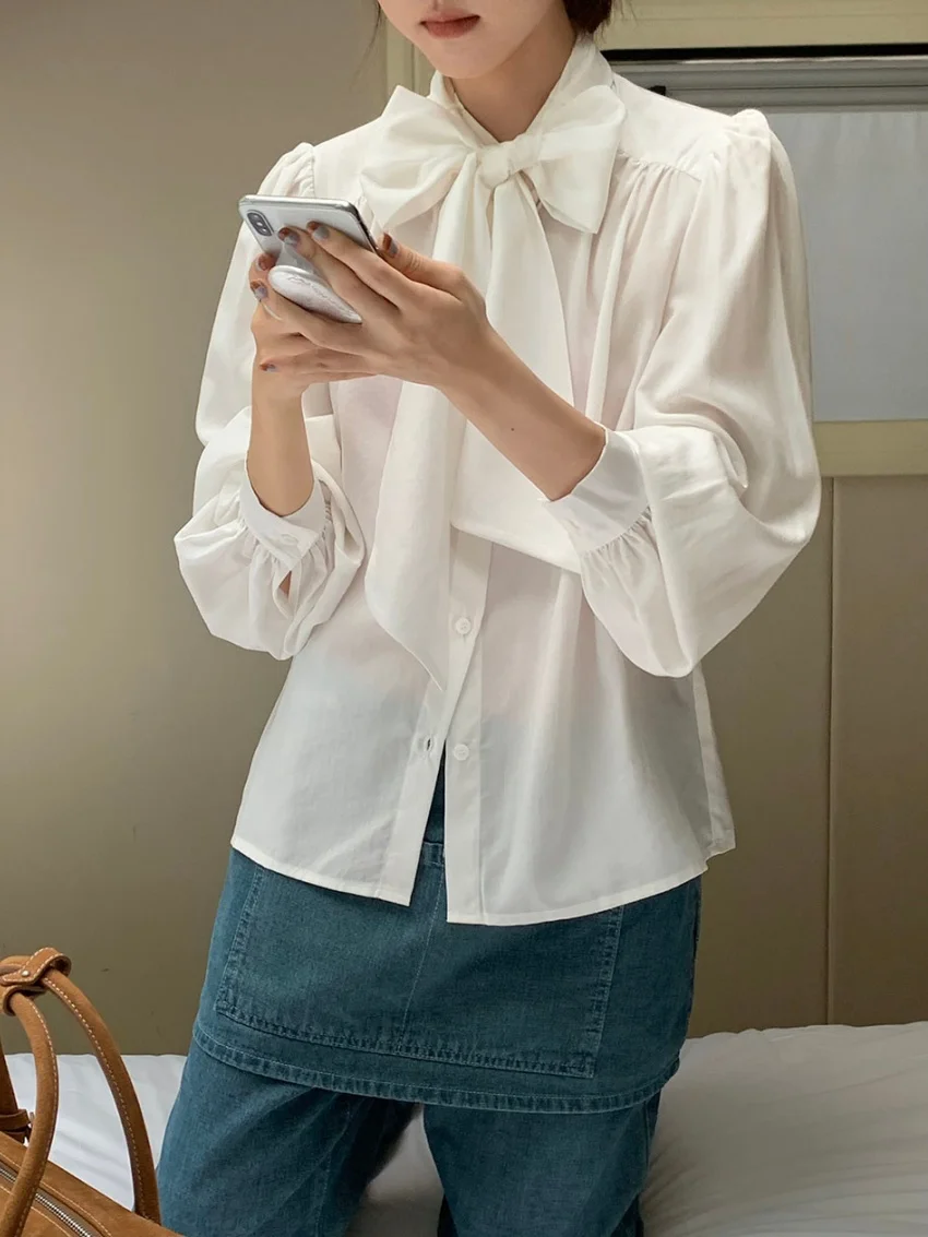 

Модные повседневные однотонные рубашки Alien Kitty для женщин: новинка 2026 года, для офиса и отдыха, минималистичный шик, свободный крой, рукава-фонарики