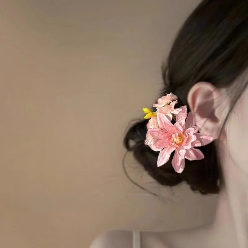 Hair Clip Soft Pink Flower New Chinese Updo Bun Elegant Lightweight Premium Fabric Headwear Versatile Daily Wear Women