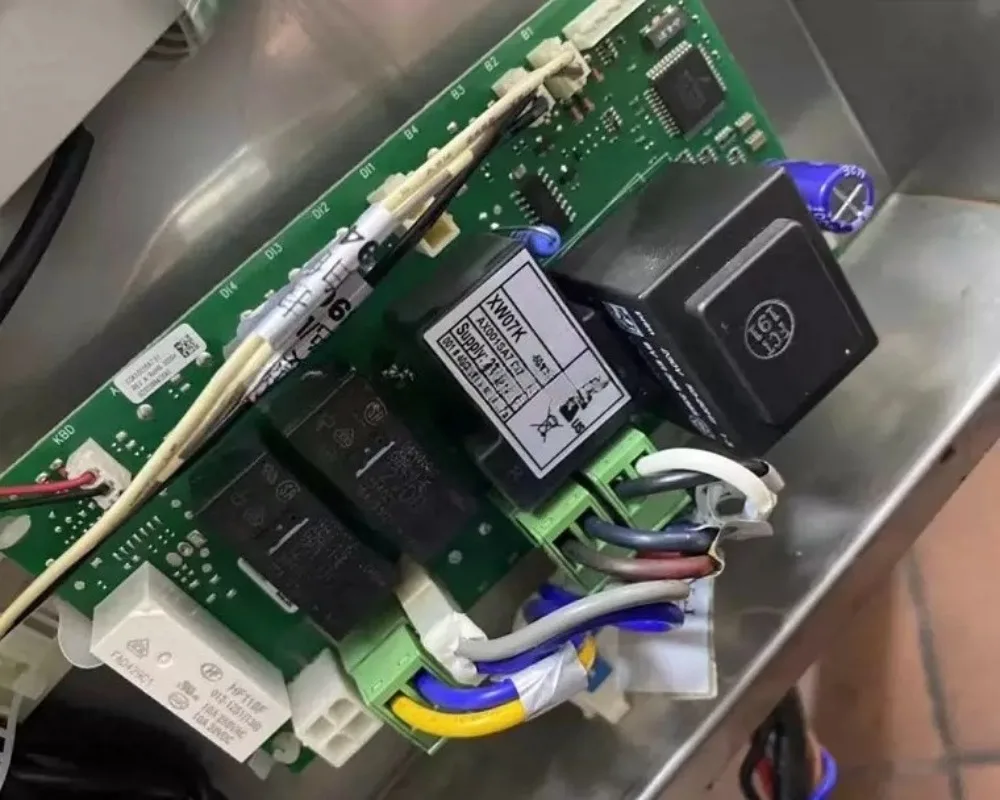 XW07K thermostat Greenstar accessories TD300A2F main board U-STAR workbench computer board DIXELL