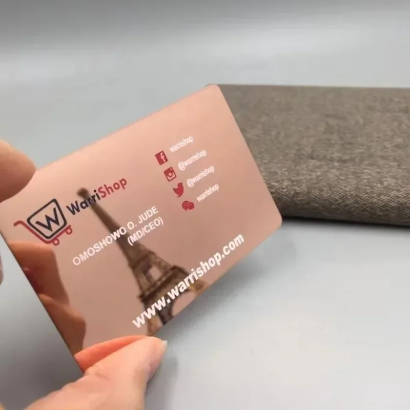 

Новые зеркальные металлические визитные карточки из розового золота