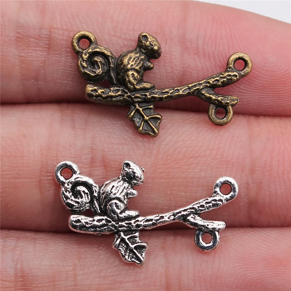 WYSIWYG 10pcs 22x14mm Pendant Squirrel Branch Squirrel Charm Pendants Antique Silver Color Branch Squirrel Pendants