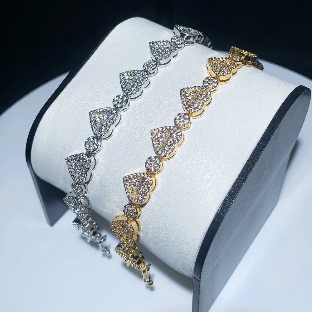 New jewelry full diamond zircon heart-shaped bracelet, niche Instagram style, personalized, simple and high-end women's bracelet