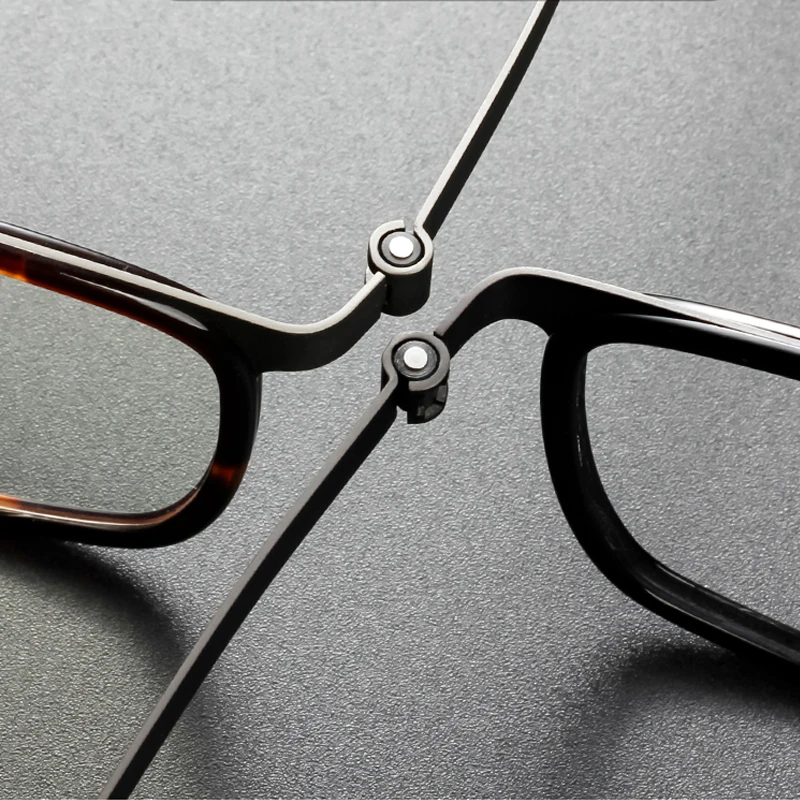 Denmark Brand Ultralight Rectangle Glasses Frame for Men Titanium Eyeglasses Women High-end Quality Screwless Eyewear 9711