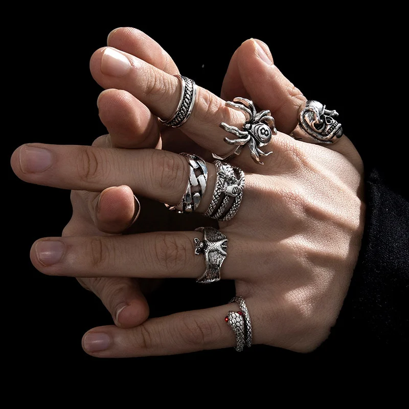 Men's Metal Finger Ring Set Of 7 Vintage Aged Spider Snake Bat Skull Double Headed Snake Ring